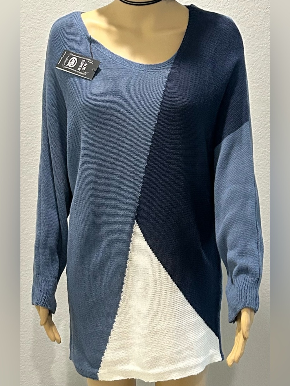 Mixed-Panel Color block Scoop Neck Sweater in Navy, Blue & White